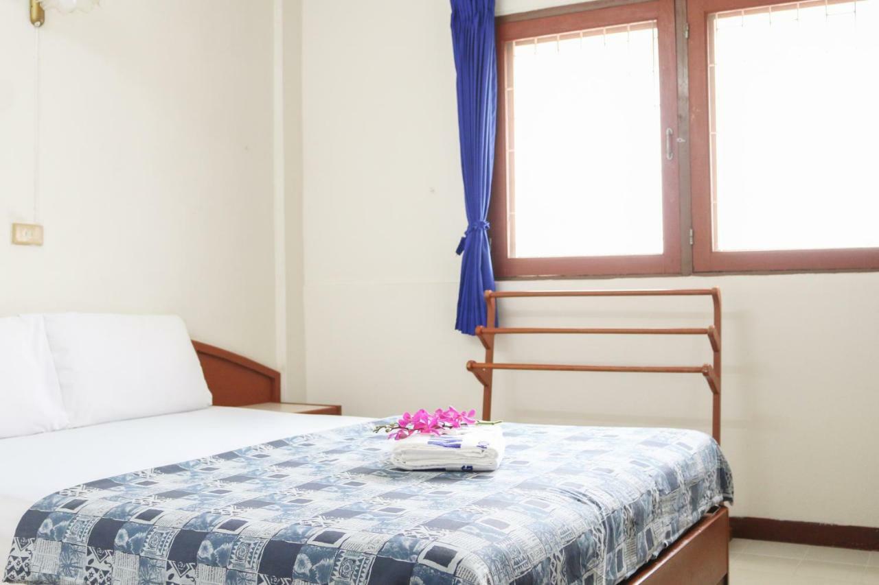 Nakornping Khách sạn 3*